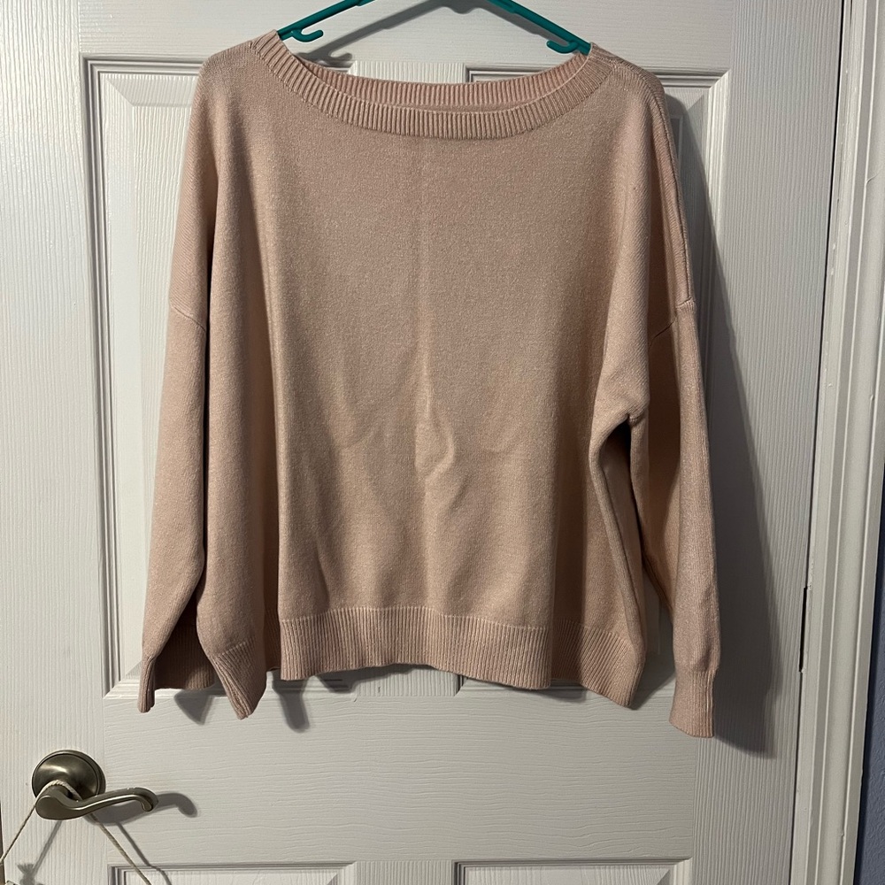 Women's light pink Sweater